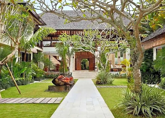 Charmaine 5 Bedroom Private Pool Zn38 ホテル