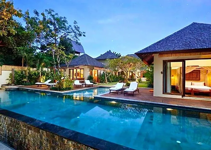 Charmaine 5 Bedroom Private Pool Zn38 ホテル 3*